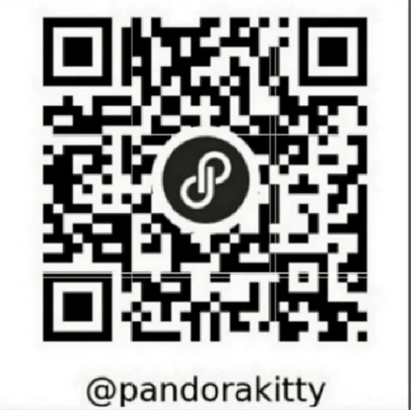 HELLO KITTY Dangle Earrings pierced Enamel Sanrio Kawaii Cute Japanese K… - Picture 4 of 4